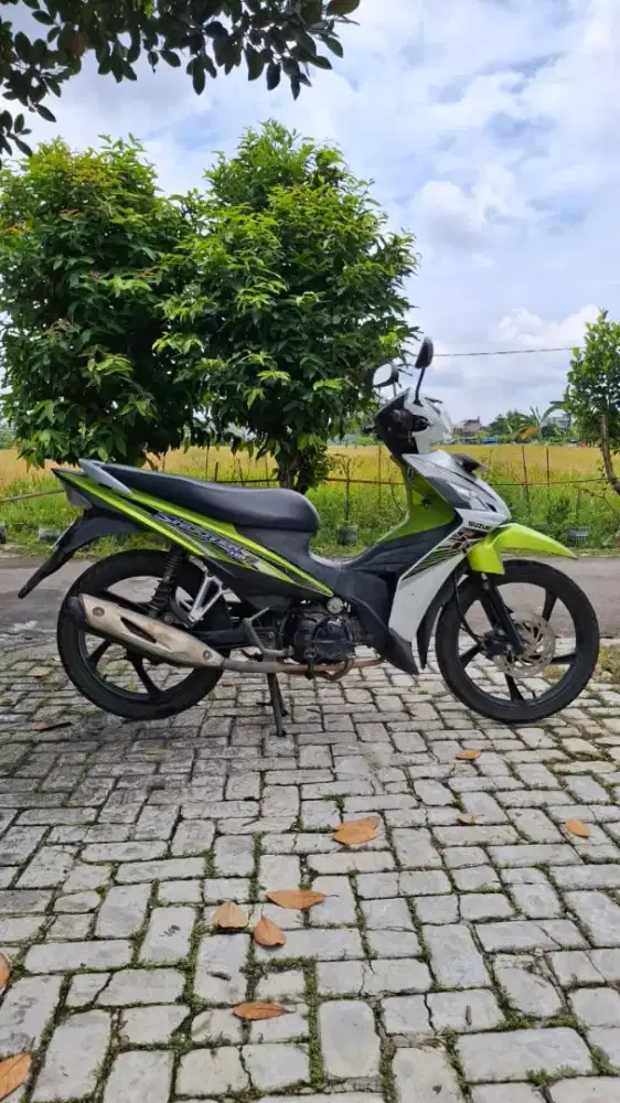 Suzuki Shooter FI 2015