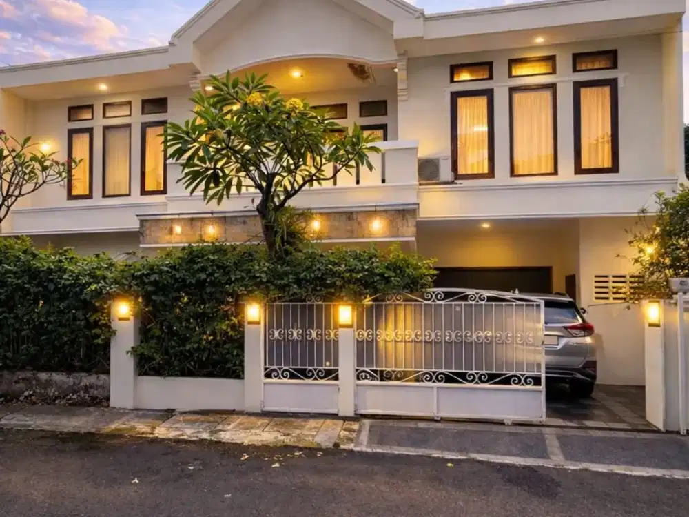 Rumah Dijual Siap Huni Akses Jalan Lebar  Di Cempaka  Putih Jakarta Pusat