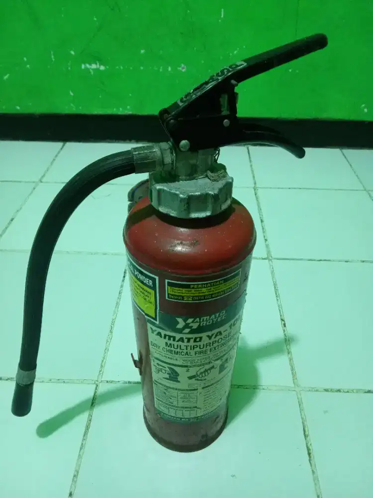 Tabung Apar Yamato YA-10L