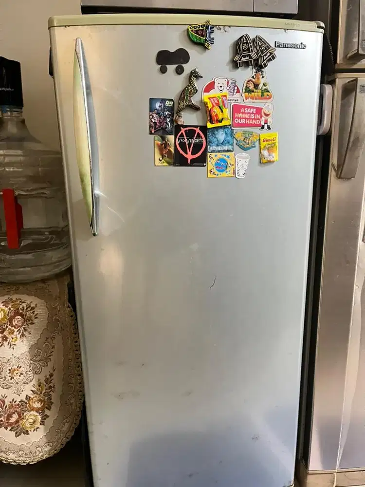 Kulkas Panasonic NR-A17ED