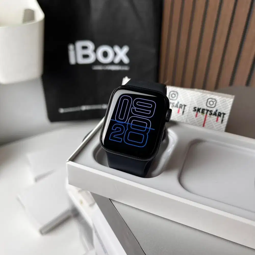 Apple Watch SE Gen 2 40mm iBox Black iwatch Battery Health 100%