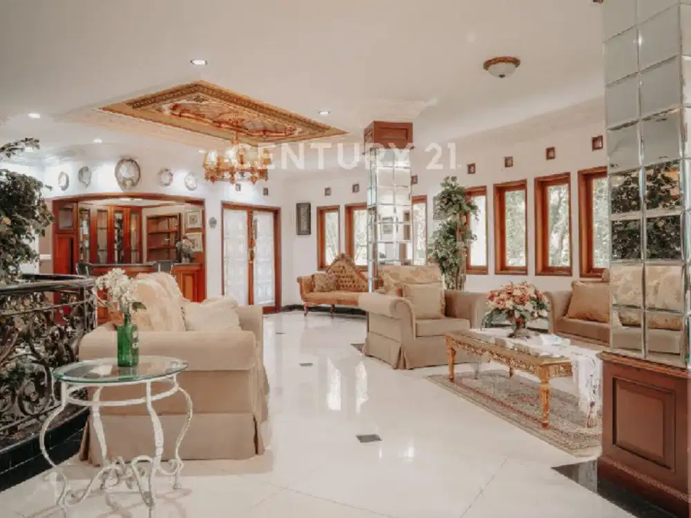 Rumah Villa Mewah 3 Lantai Di Mainroad Resor Dago Pakar Bandung