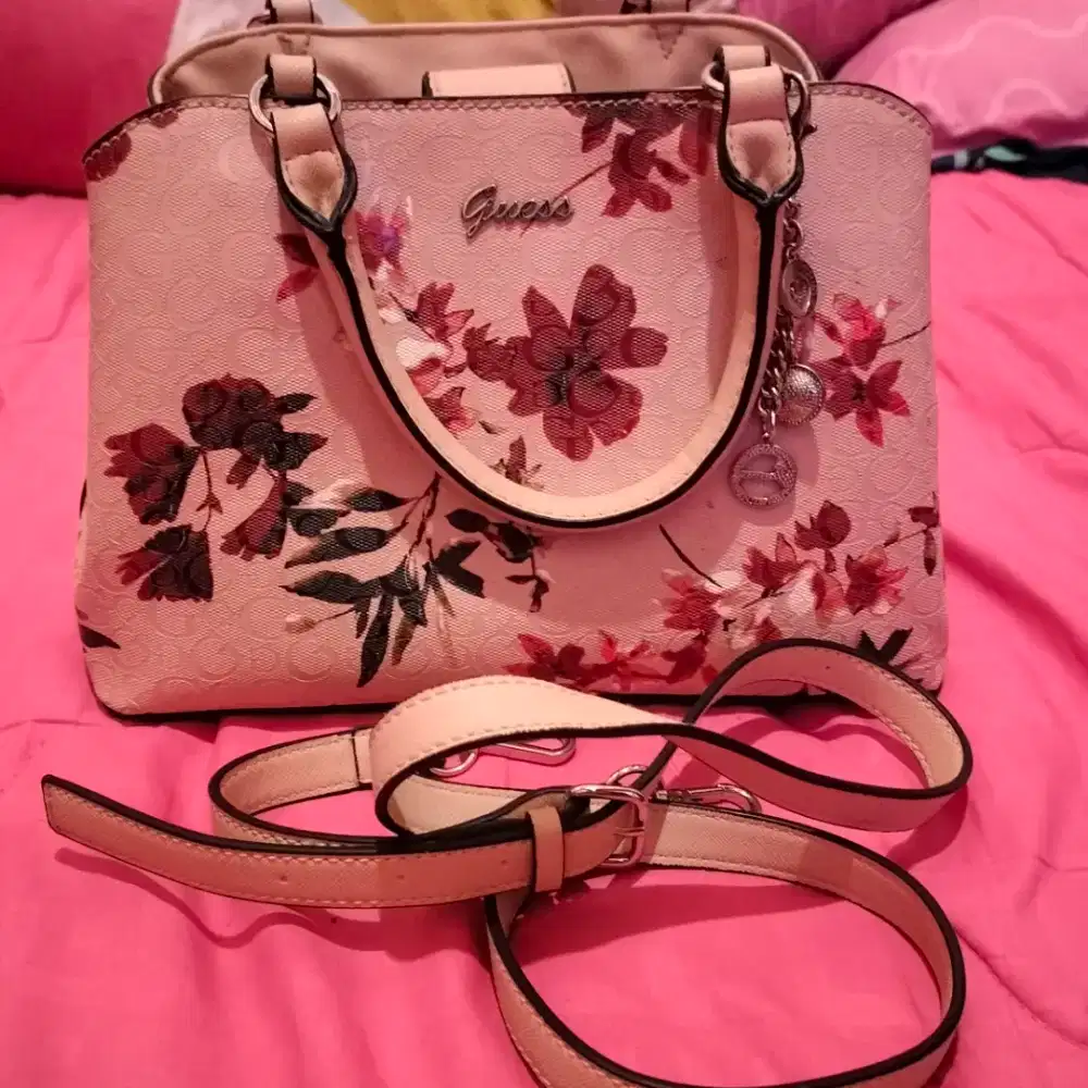 Guess Original Tas Slingbag Handbag Pink Flower