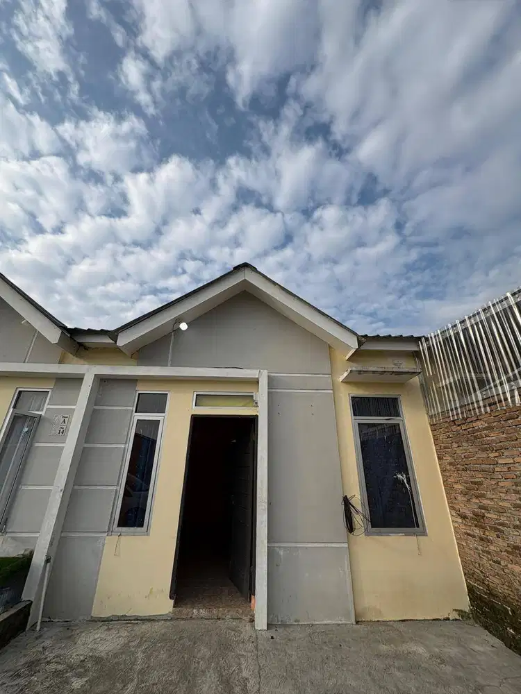 Dikontrakan Rumah Semi Furnish