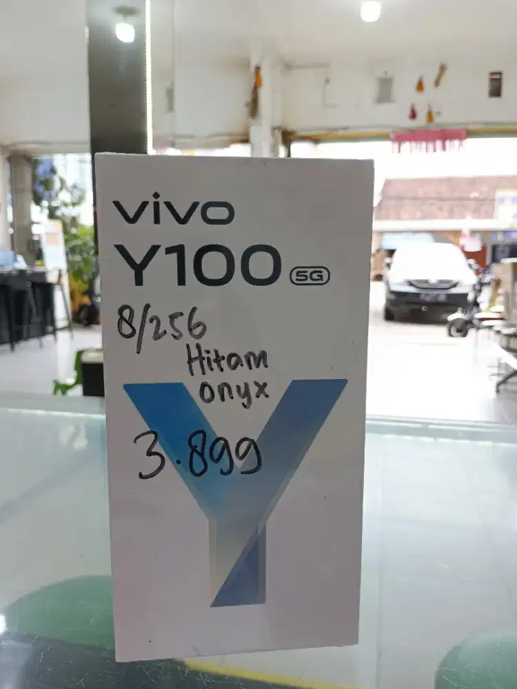 Vivo y100 8/256 hitam onyx