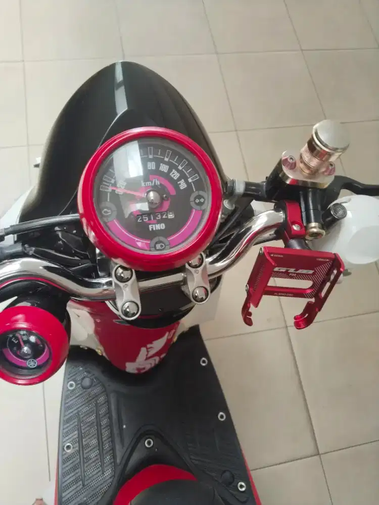 Fino 2014  merah putih