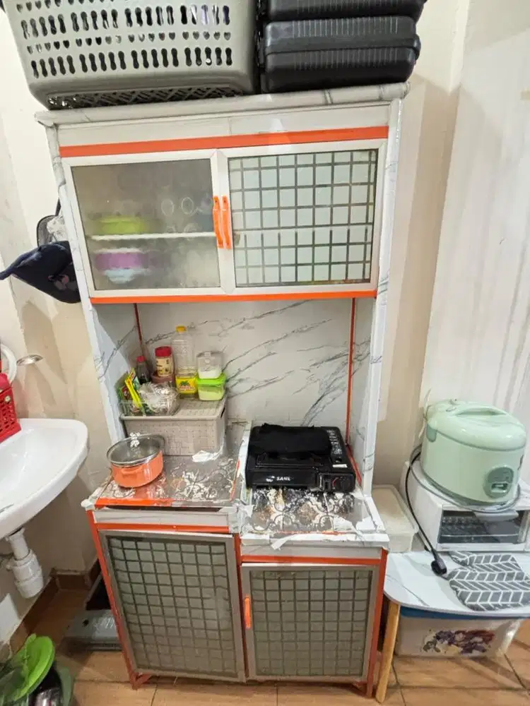 RAK PIRING KACA ALMUNIUM