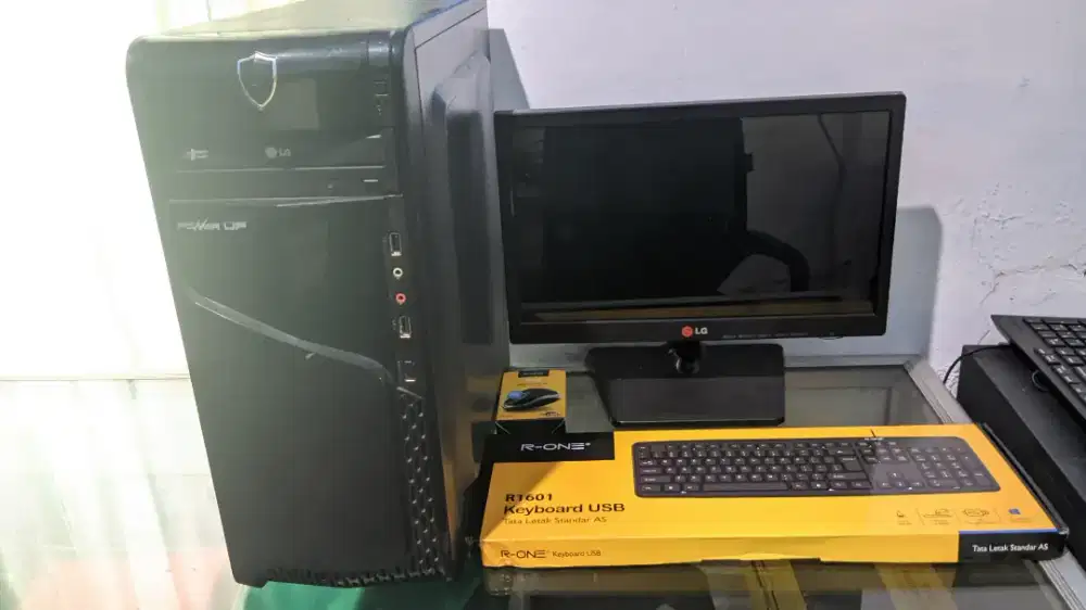 Pc rakitan core i3 gen6 fullset