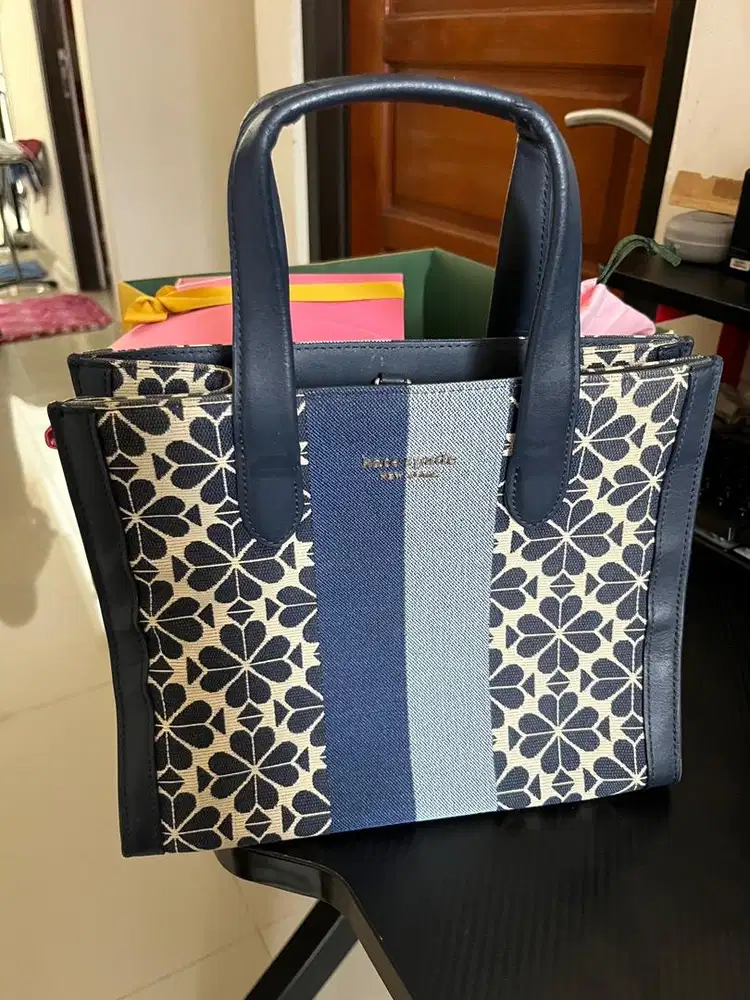 Manhattan kate Spade Flower Jacquard Small Tote 2nd murah