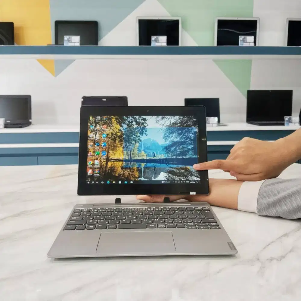 (L104) LAPTOP Touchscreen Bergaransi Lenovo RAM 4GB 12INCH SIAP PAKAI
