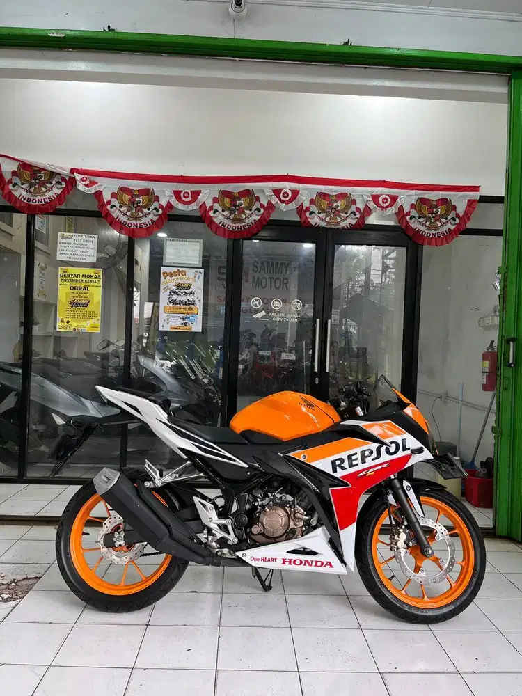HONDA CBR 150 R REPSOL TAHUN 2019 LIKE NEW