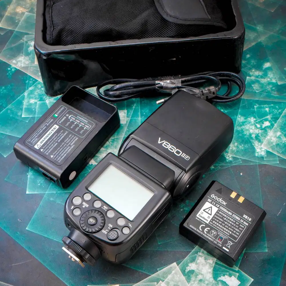 Flash Godox V860 II for Fujifilm Fuji. Used.