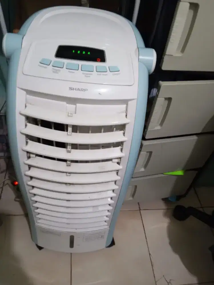 Ac portable merk sharp