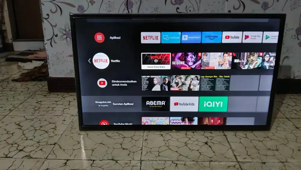 Dijual TV 32 inch Merek PANASONIC TV android