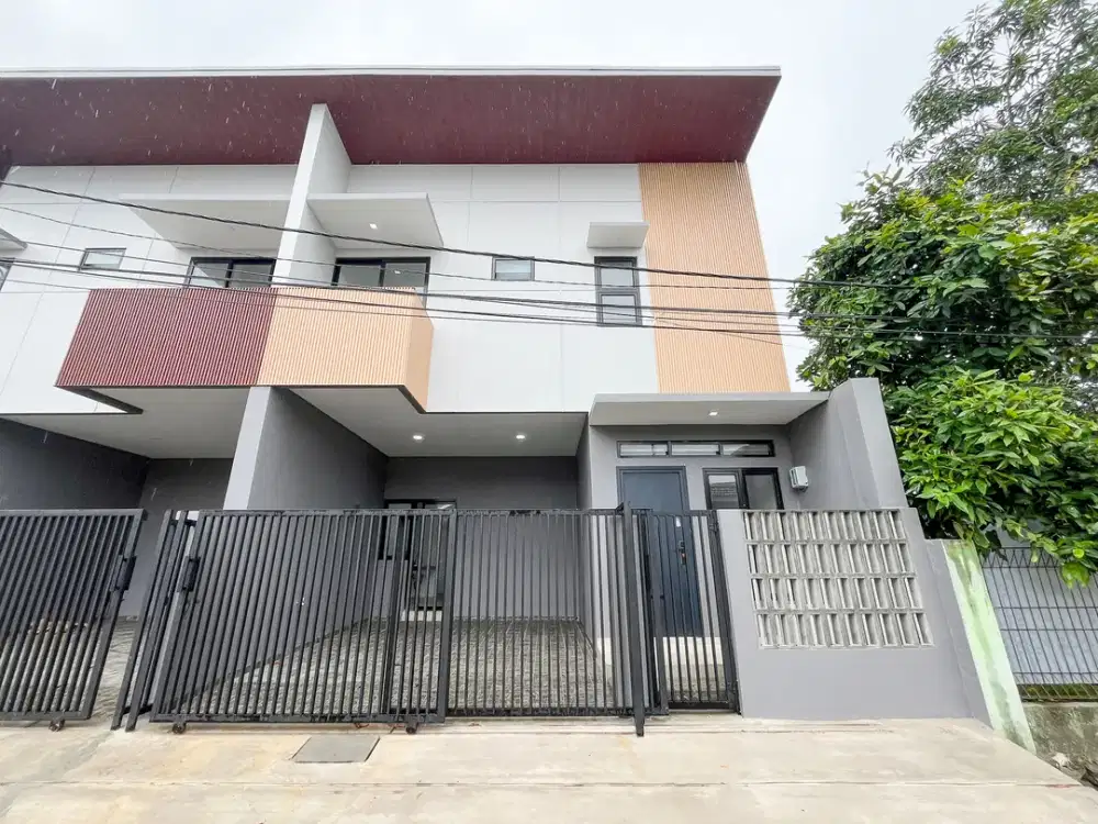 Rumah LB 110 Hadap Timur 15 menit ke Summarecon Mall Bekasi J-41577