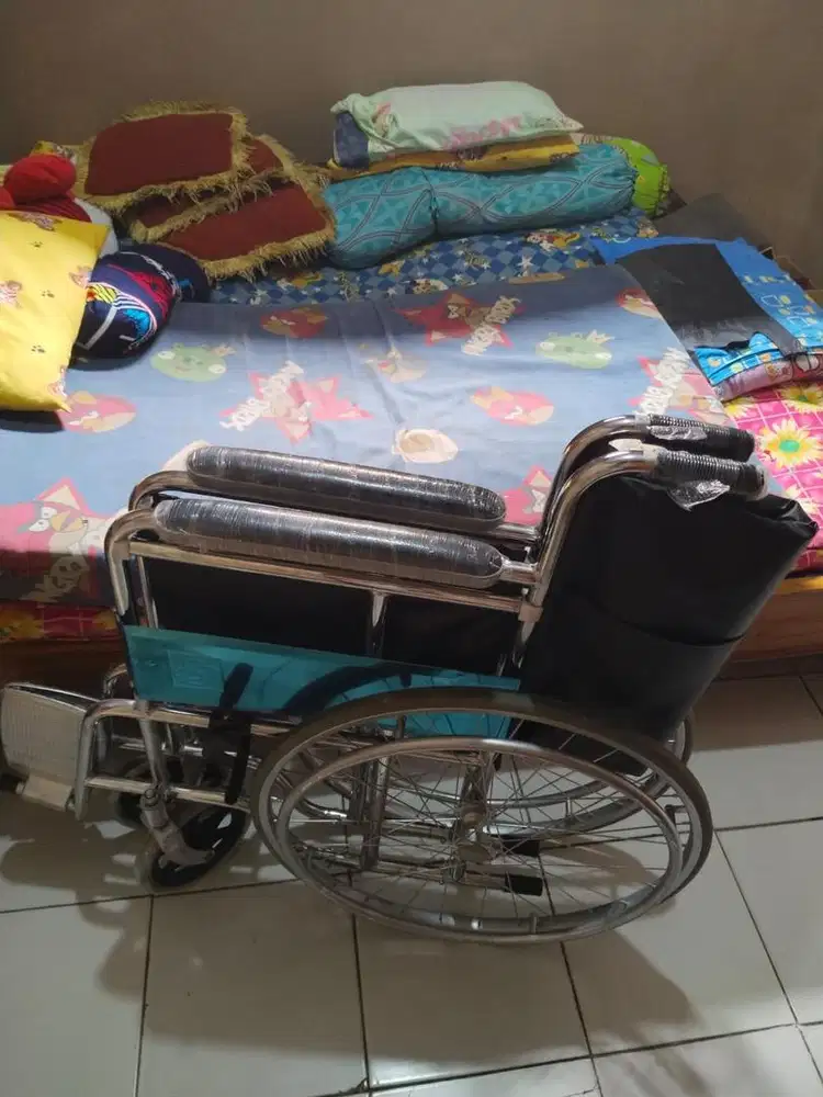 Kursi Roda Untuk Mobilitas