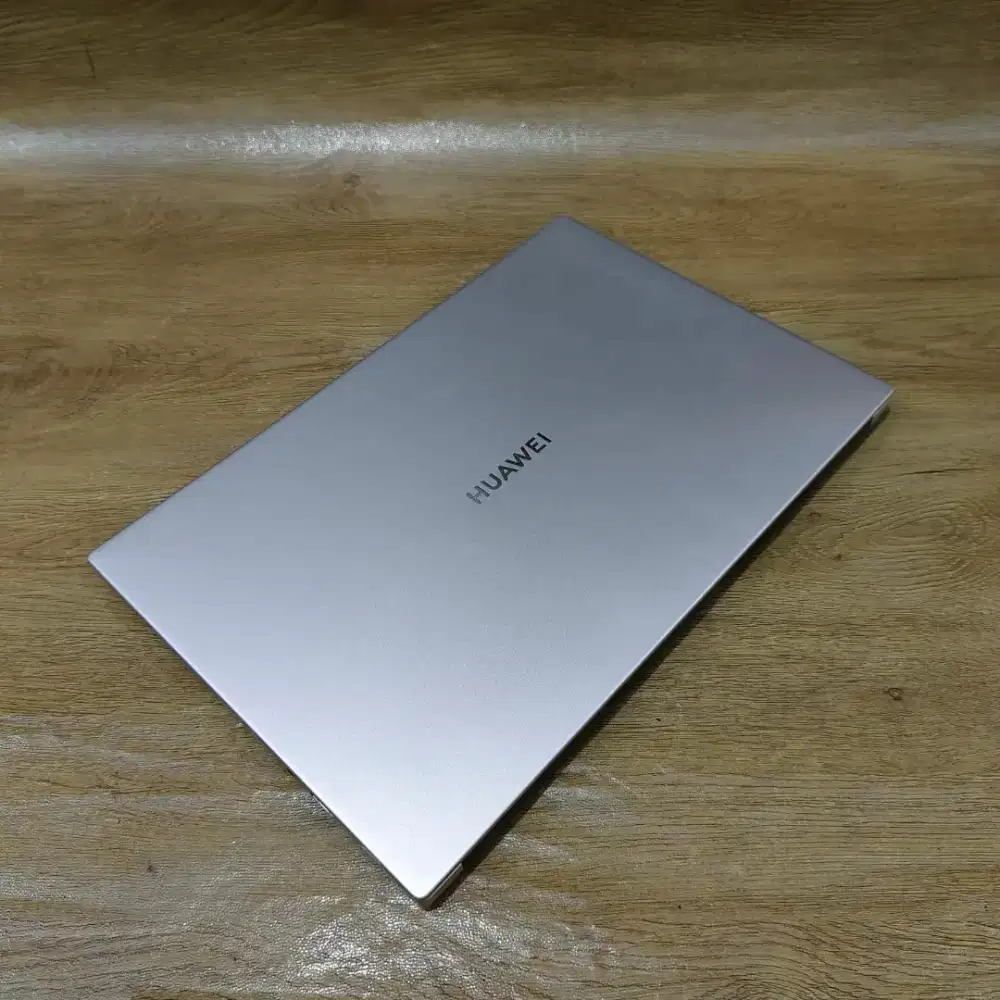 Laptop Huawei Slim Core i5 Gen11 RAM 8GB bonus Mouse Baru Siap pakai [
