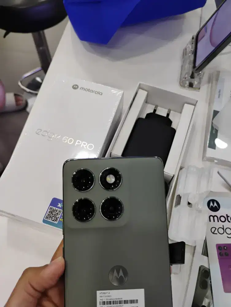 Motorola Edge 60 pro shadow