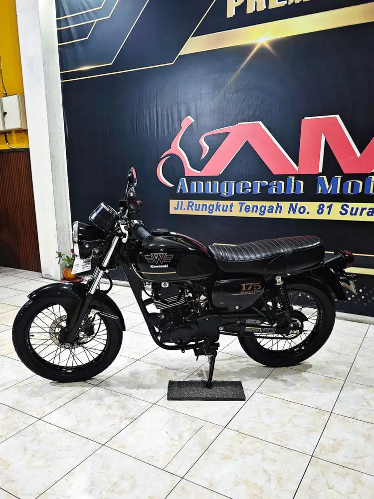 Kawasaki W175 SE Black style TH 2023 anugerah motor rungkut