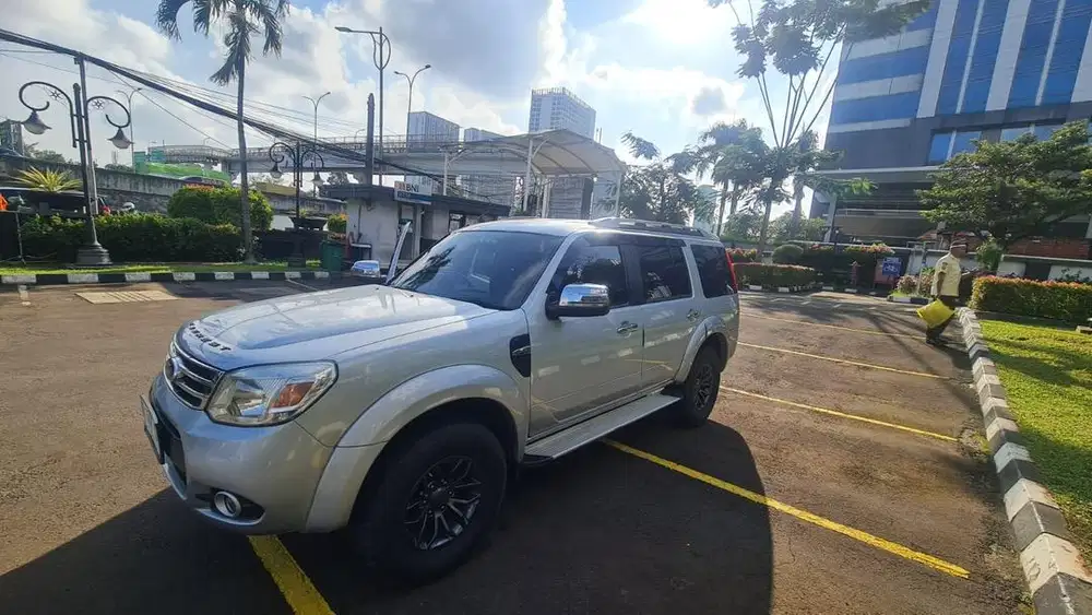 Dijual Ford Everest 2013