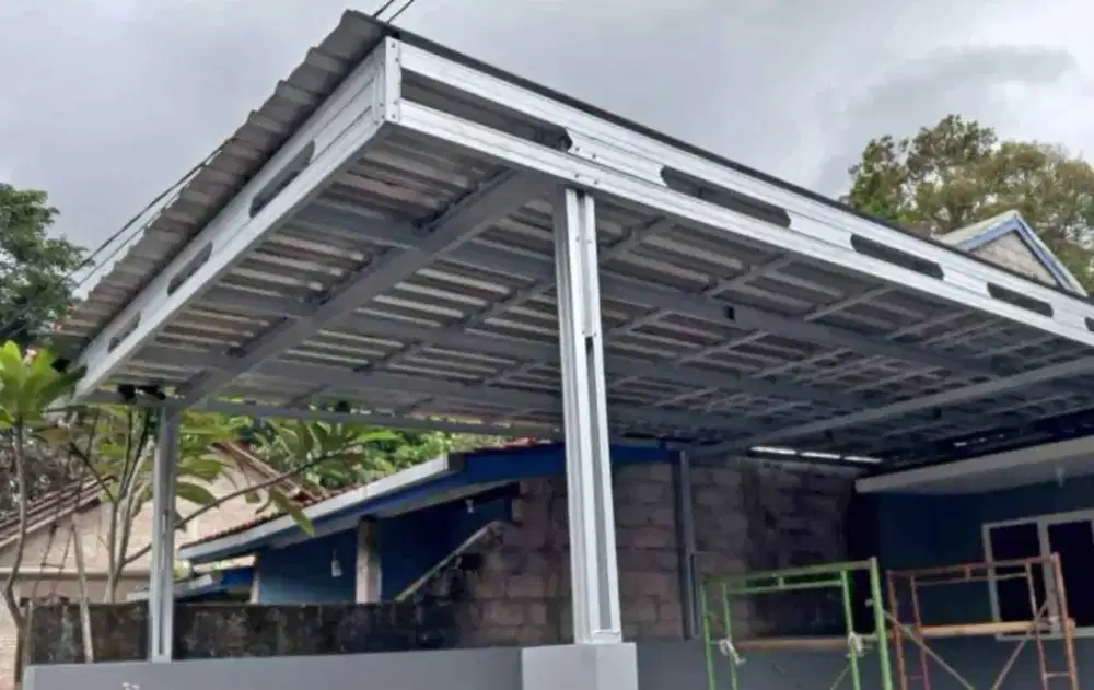 Kanopi carport bahan baja ringan atap galvalum terpasang