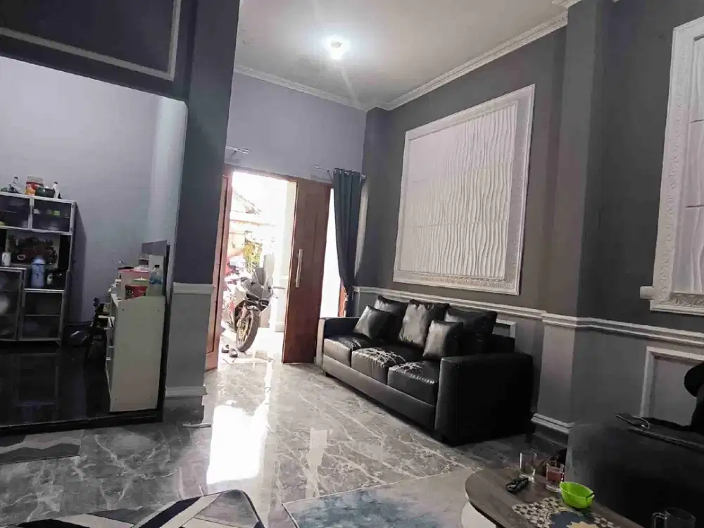 Dijual Rumah Mungil bebas banjir