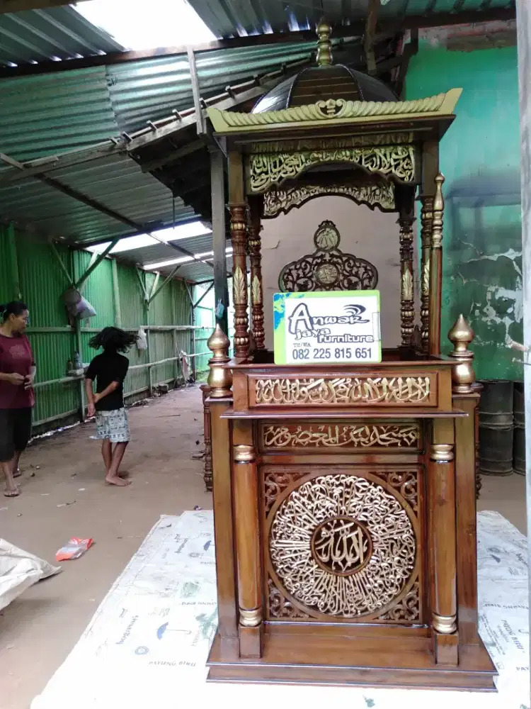 Mimbar masjid kuba ukiran kaligrafi full kayu jati