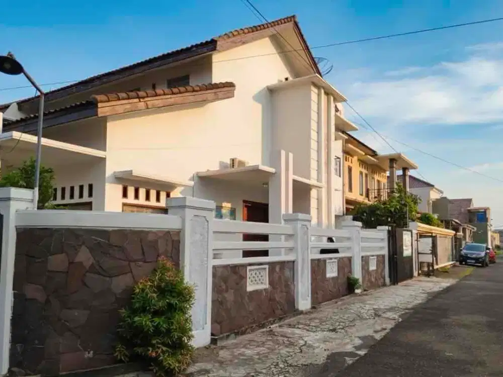 DIJUAL RUMAH 2 TINGKAT AMAN & NYAMAN DI KAYU MANIS WAYHALIM BANDAR LAMPUNG