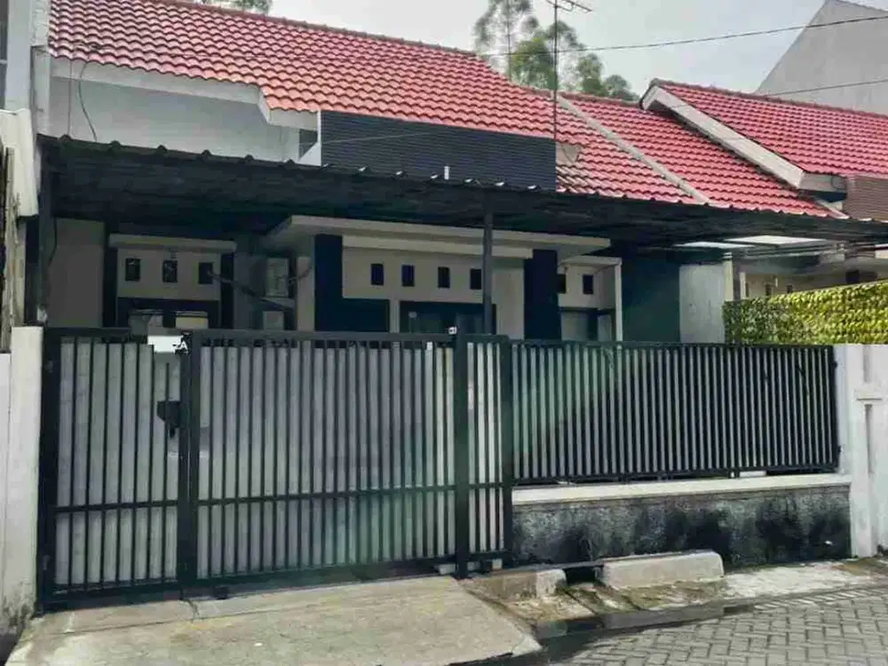 Dijual Rumah siap huni, bebas banjir di Sebrang Mall GGP Grand Galaxy Bekasi