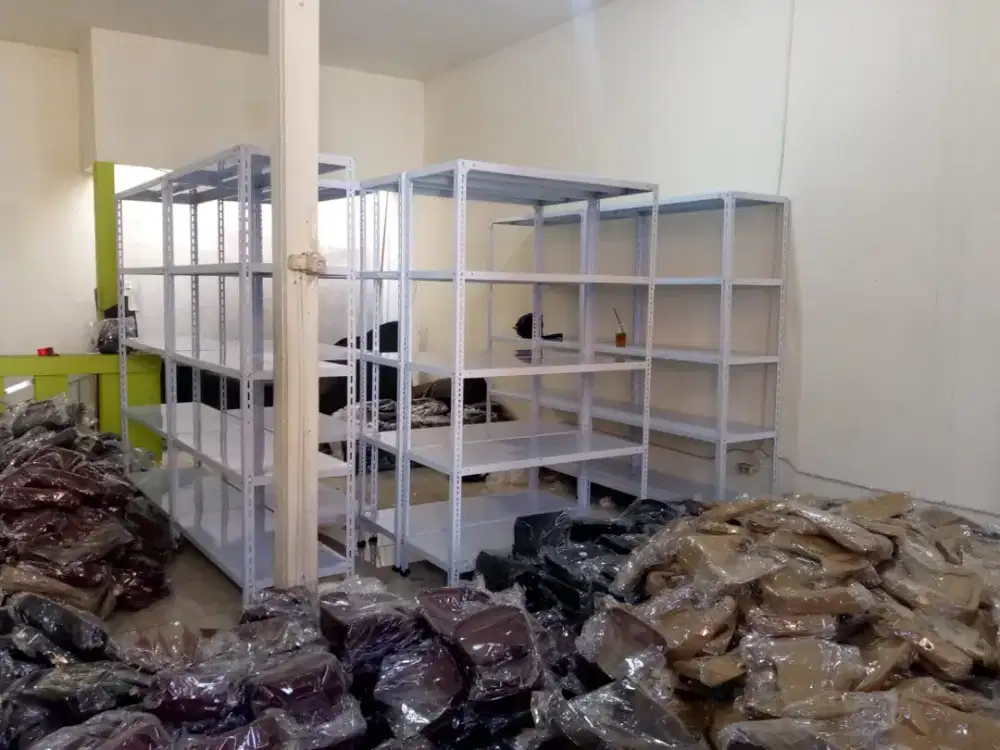 Rak besi rak gudang susun5