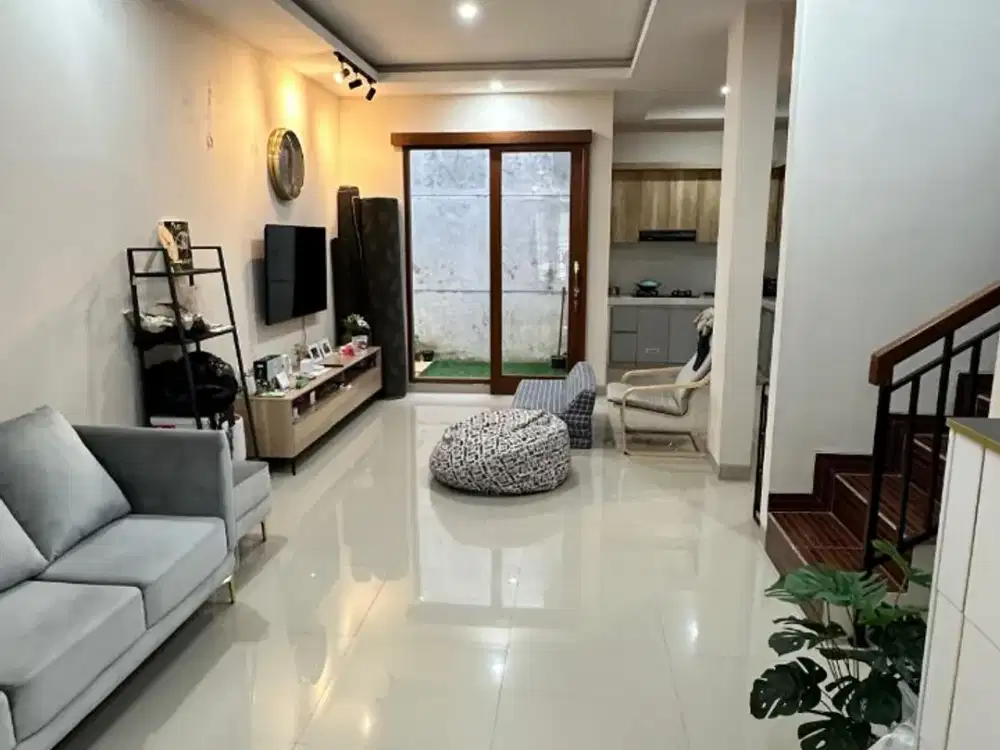 Dijual Rumah Murah di Cluster Pesona Bali Ciwaruga dkt ke Setiabudi Bandung