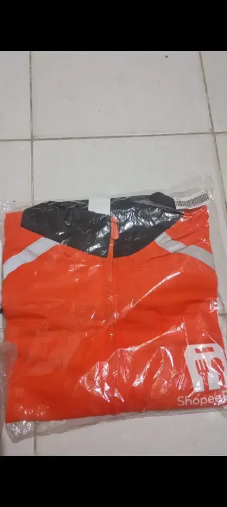 Jaket driver shopeefood