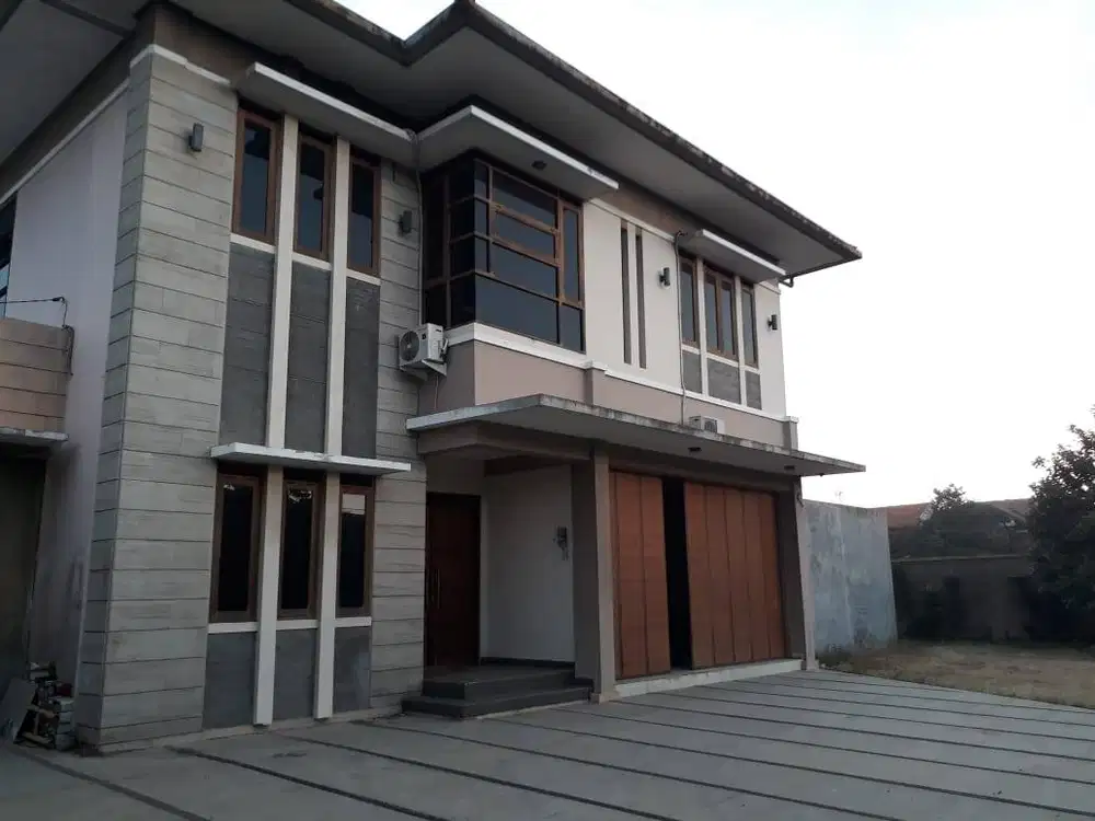 Soekarno Hatta Bandung Dijual Rumah Besar Bagus Siap Pakai Strategis