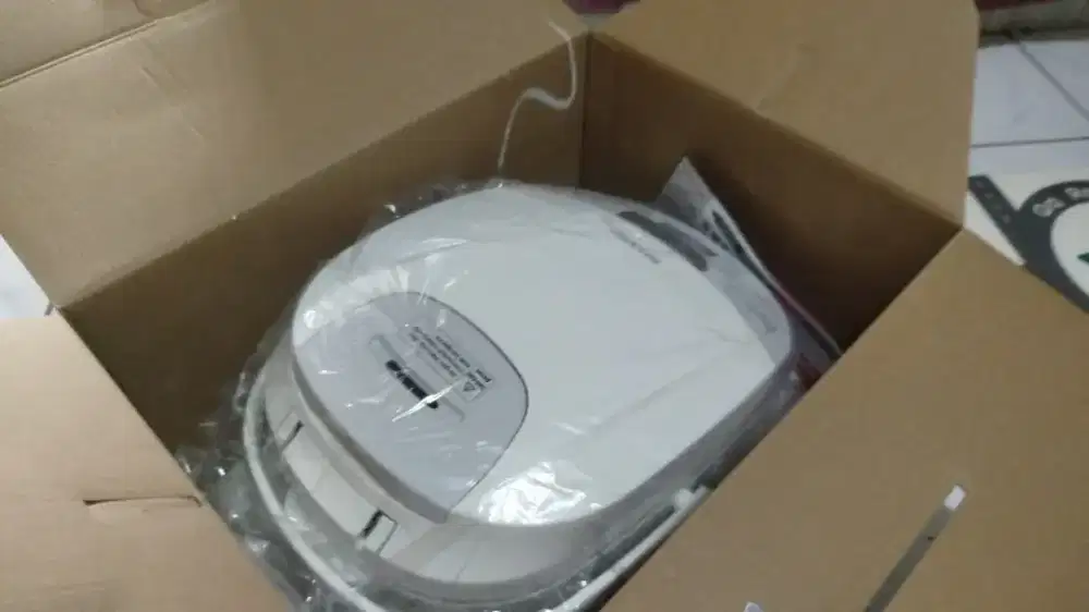 Digital Rice Cooker 1.8 Liter