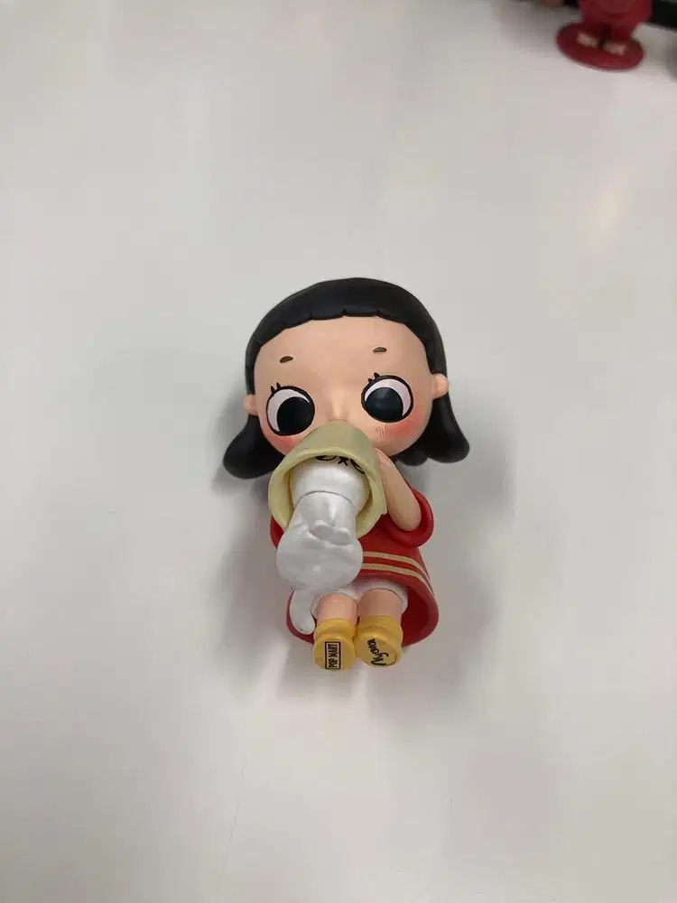 Figure POPMART nyota cat