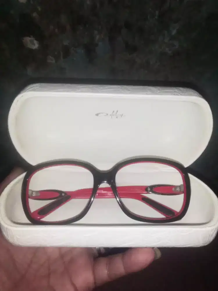 Kacamata Oakley obligation ori