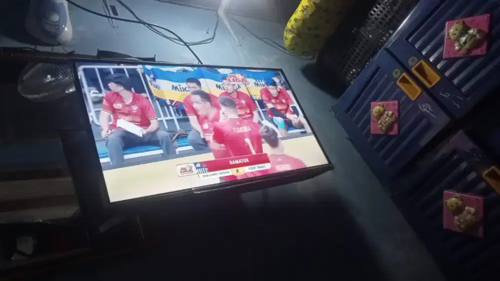 Tv tvl 32 inc harga murah nego dikit