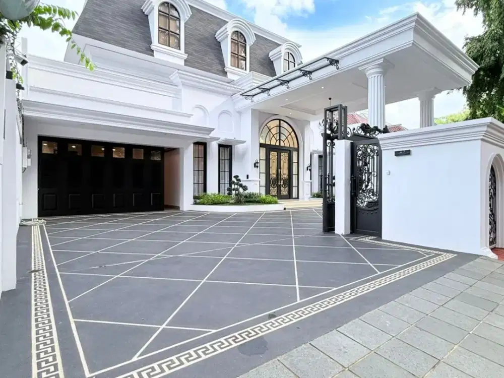 FOR SALE MENTENG BRAND NEW RENOVATED ROW JALAN LEBAR
