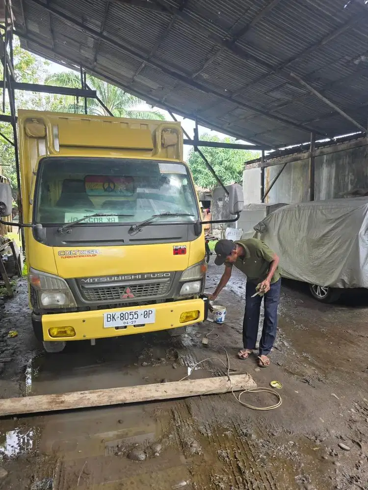 MITSUBISHI FUSO CANTER COLT DIESEL TAHUN 2014 TIPE 125 SUPER HD