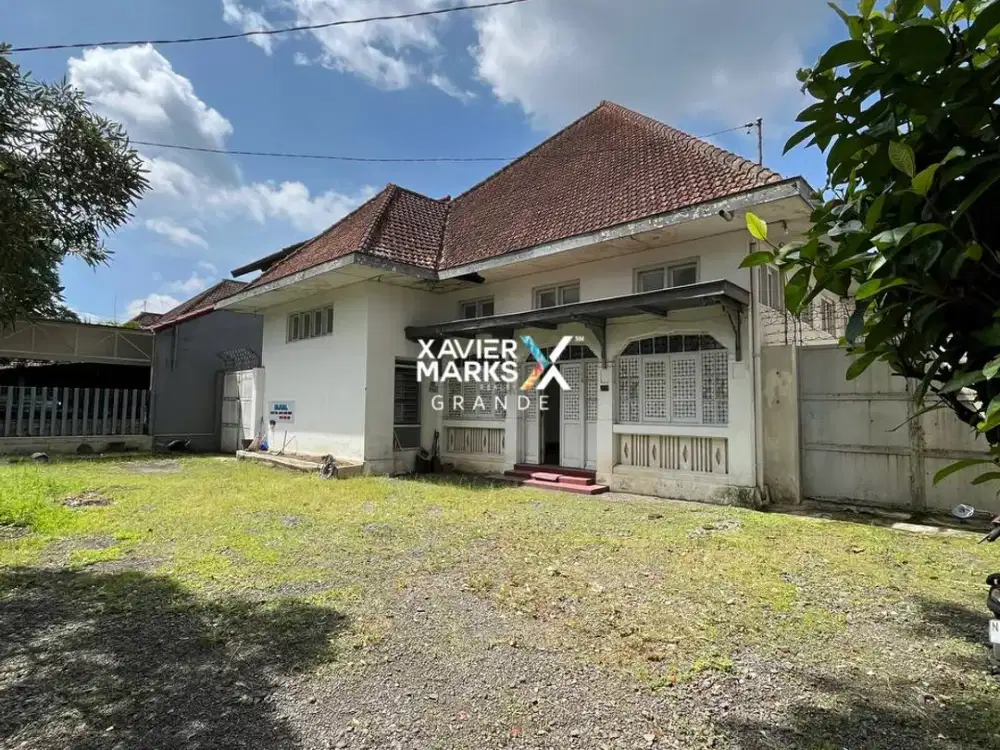 Dijual rumah klasik terawat cocok untuk usaha hotel, guest house, resto, dll di Jalan Gunung2, Malang