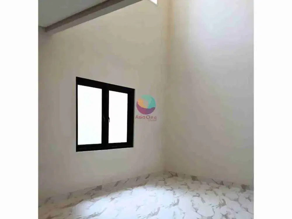 Dijual cepat rumah minimalis modern 2 lantai di kota wisata