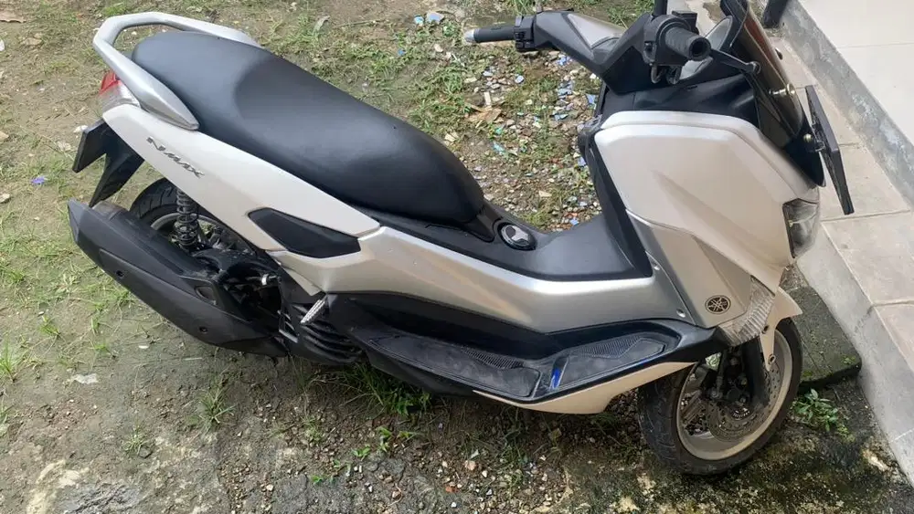 nmax 2016 motor aman sehat ban baru