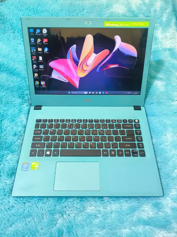 Dijual laptop gaming,render acer slim,super kencang. Core i5 gen 5