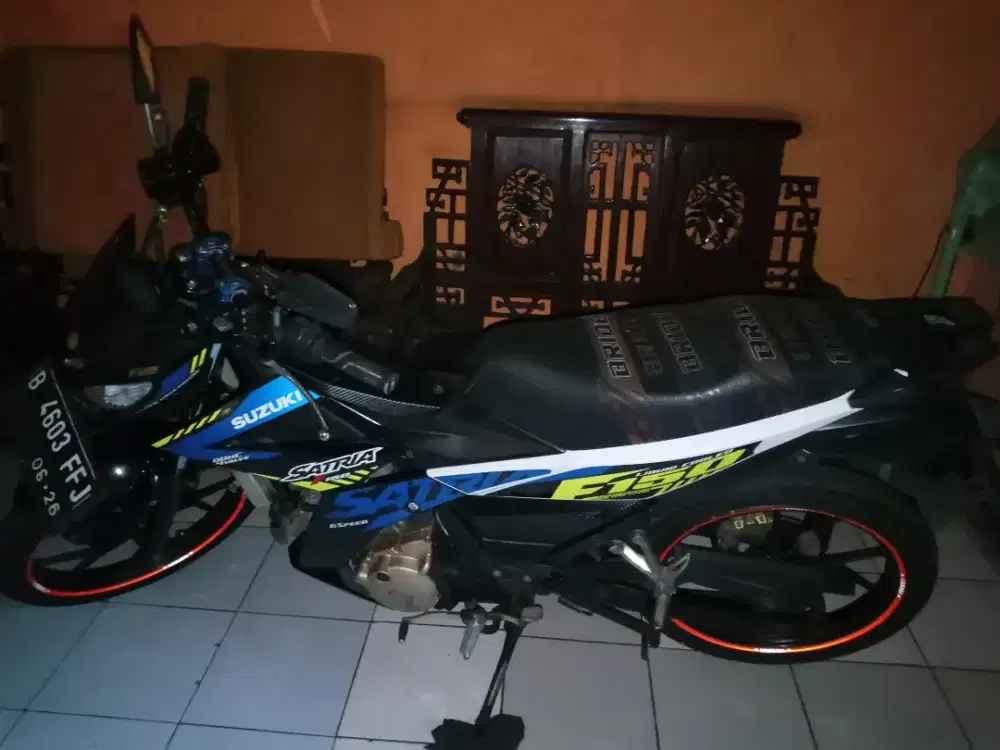 Suzuki satria Fu injeksi 2016