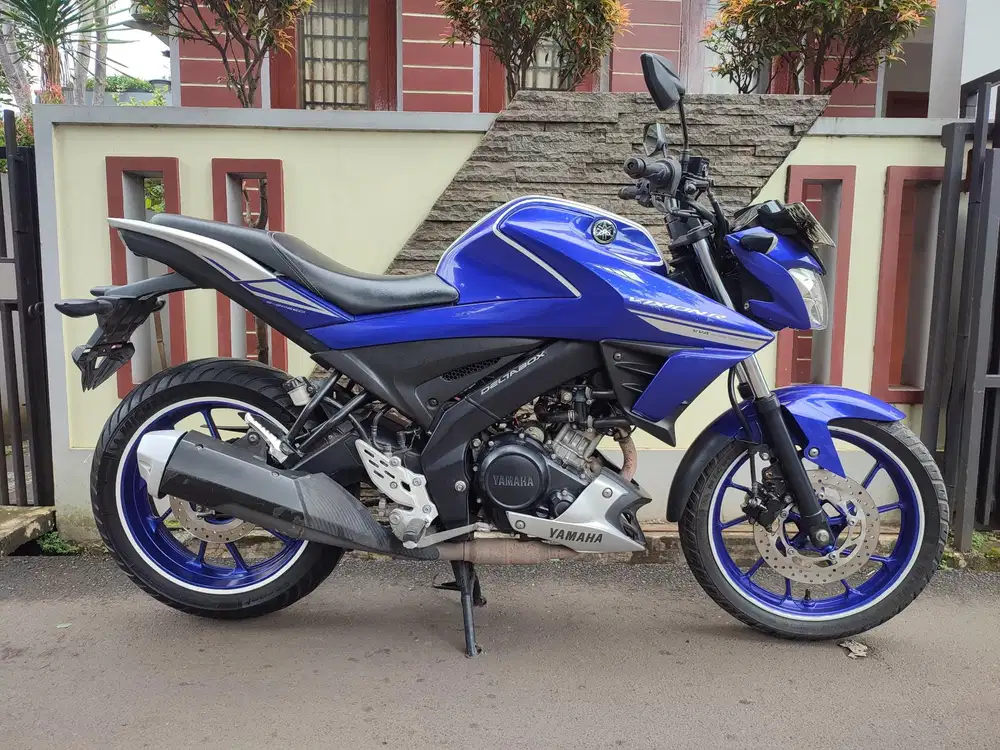 VIXION R TAHUN 2017 TOP MURAH