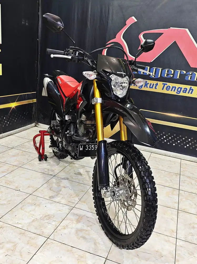 Honda CRF150L REG 2022 odo 4rb mulus anugerah motor rungkut