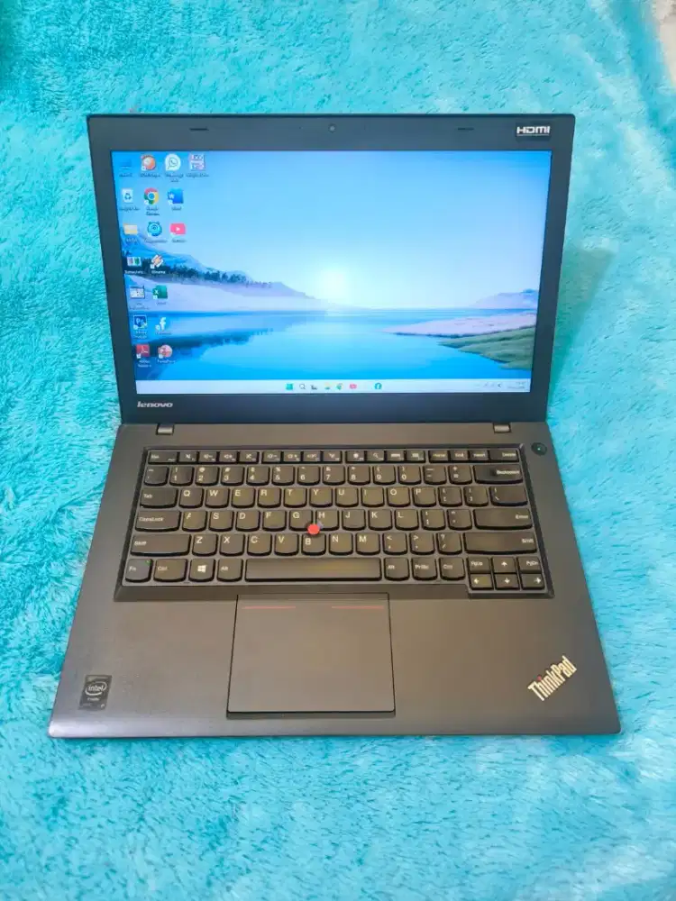 Dijual laptop lenovo thinkpad t440 slim,super kencang.core i5 gen 4