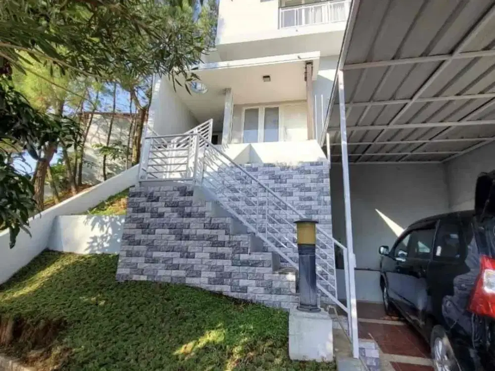 Sewa Rumah Hommy Terawat Sayap Dago Bandung Dalam Komplek Eksklusif