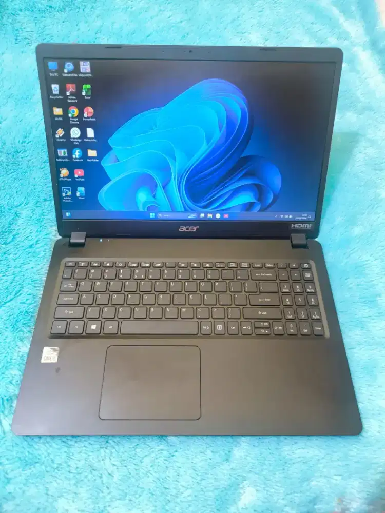 Dijual laptop acer extensa 215-52 super slim,kencang.core i5 gen 10