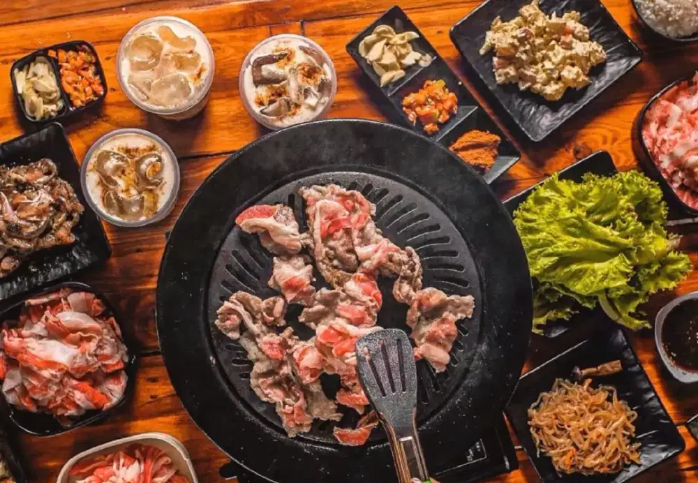 Di butuhkan secepatnya untuk waiters dan creww